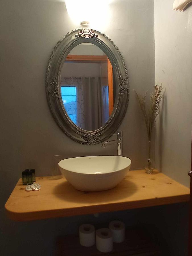 Kantouni Guest House By The Sea Баци Екстериор снимка