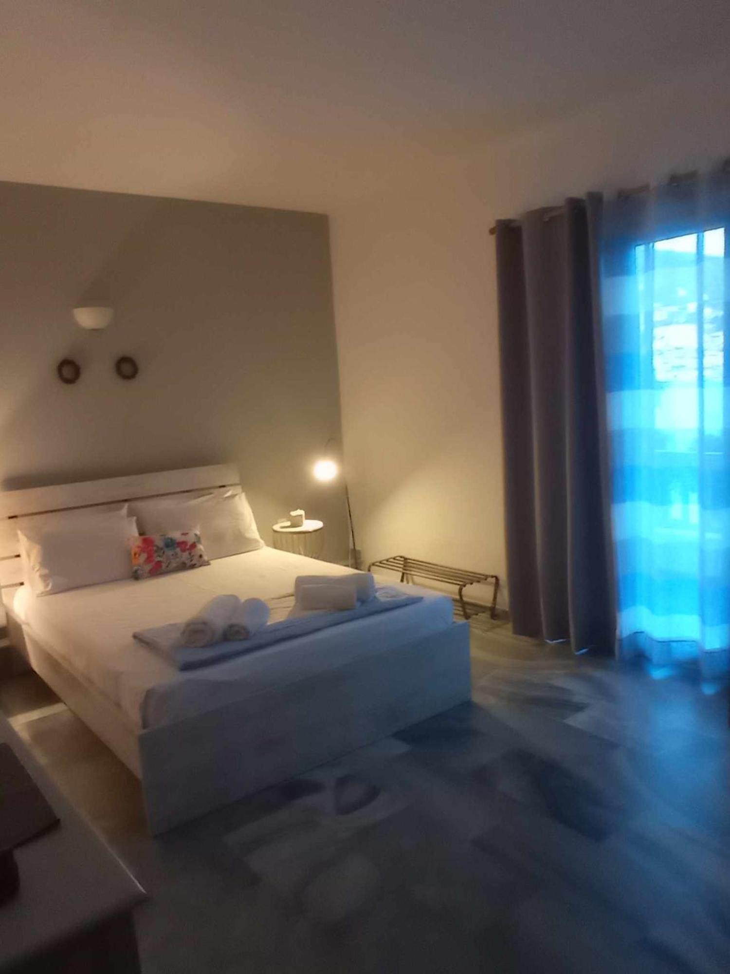 Kantouni Guest House By The Sea Баци Стая снимка